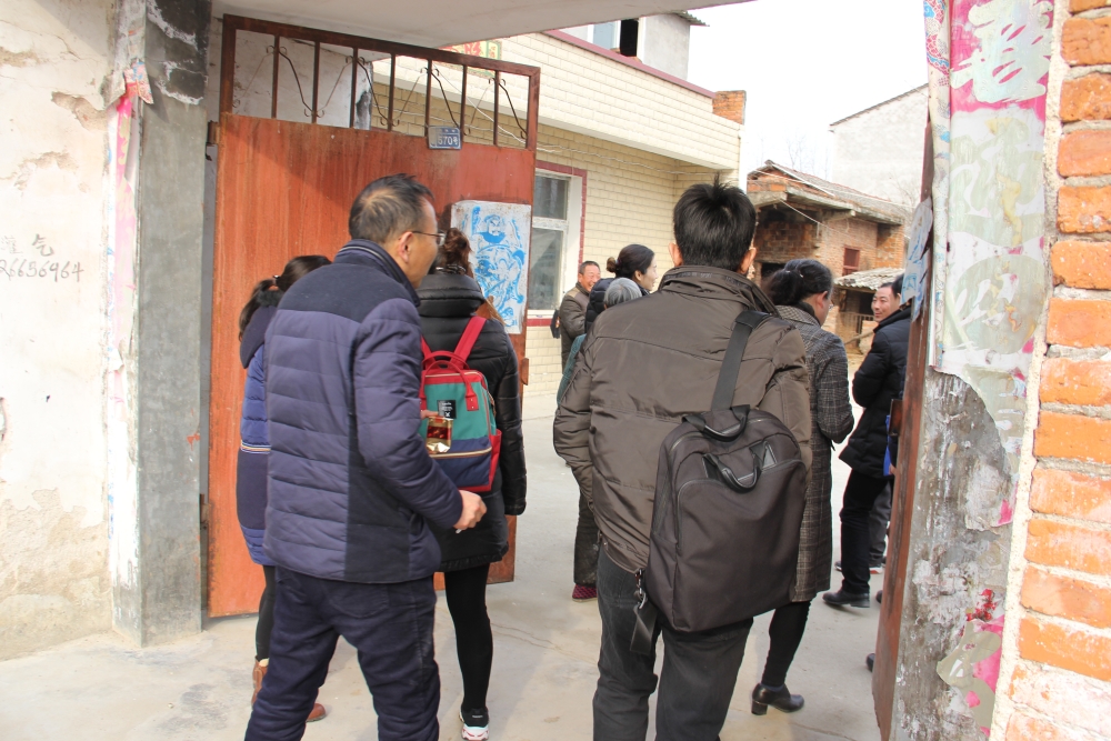 省市總工會領導及同事來我司走基層、送溫暖 扶貧幫困暖人